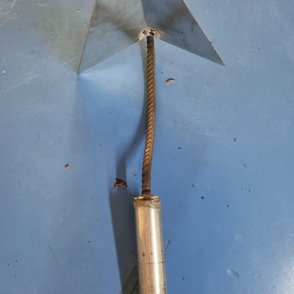 2-in-1 Triangle Weed Remover & Soil Loosening Gardening Tool