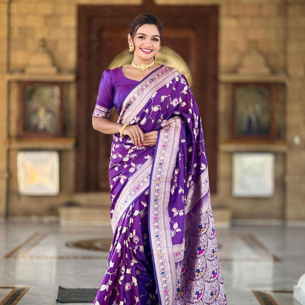 Takshila Paithani