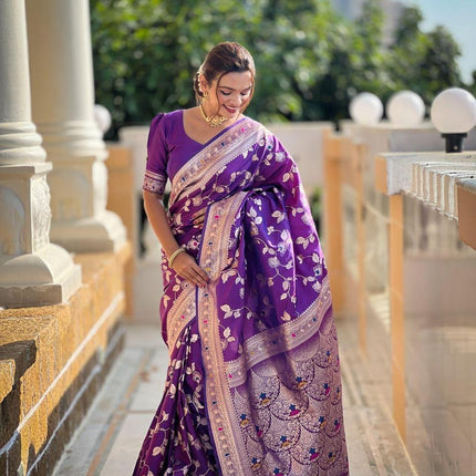 Takshila Paithani