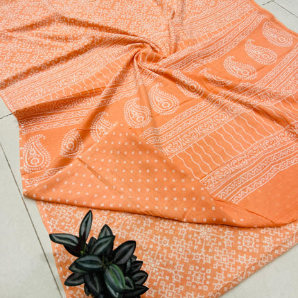 Handprints MUL cotton sarees with Blouse