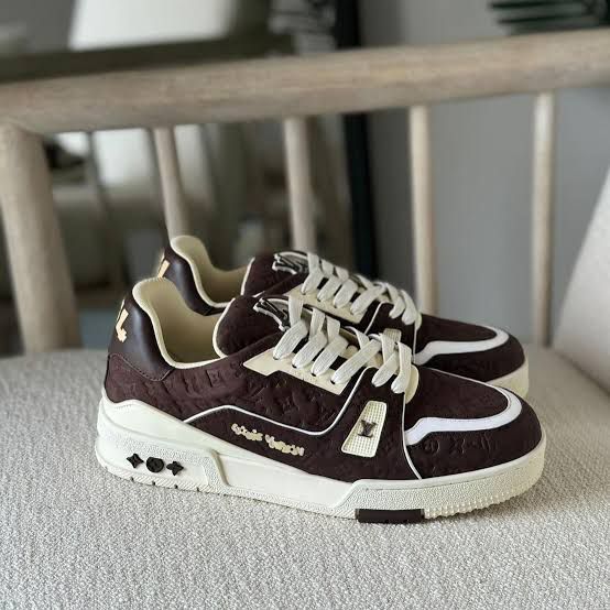 LV Dark Brown