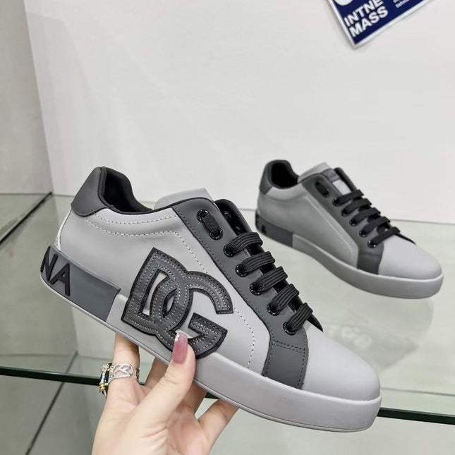 D & G