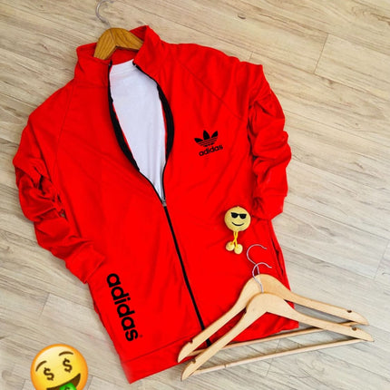 H & M
