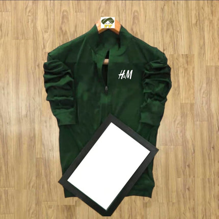 H & M